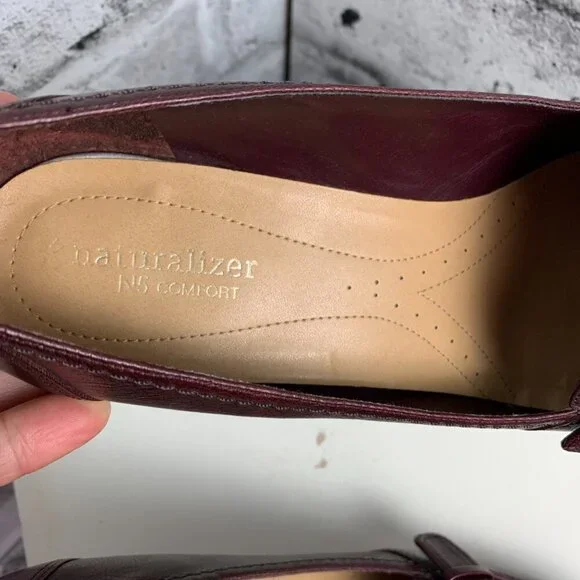 Naturalizer N5 Comfort Burgundy Leather Mid Block Heel Loafer Pump - Picture 7 of 9
